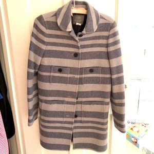 J.Crew stadium cloth coat size 6